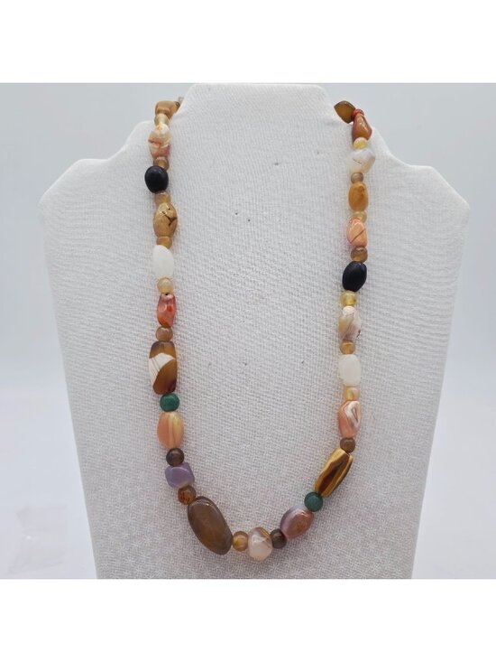 Unknown Jewelry - Natural Polished Gemstone Beaded Necklace With Barrel Clasp 22"